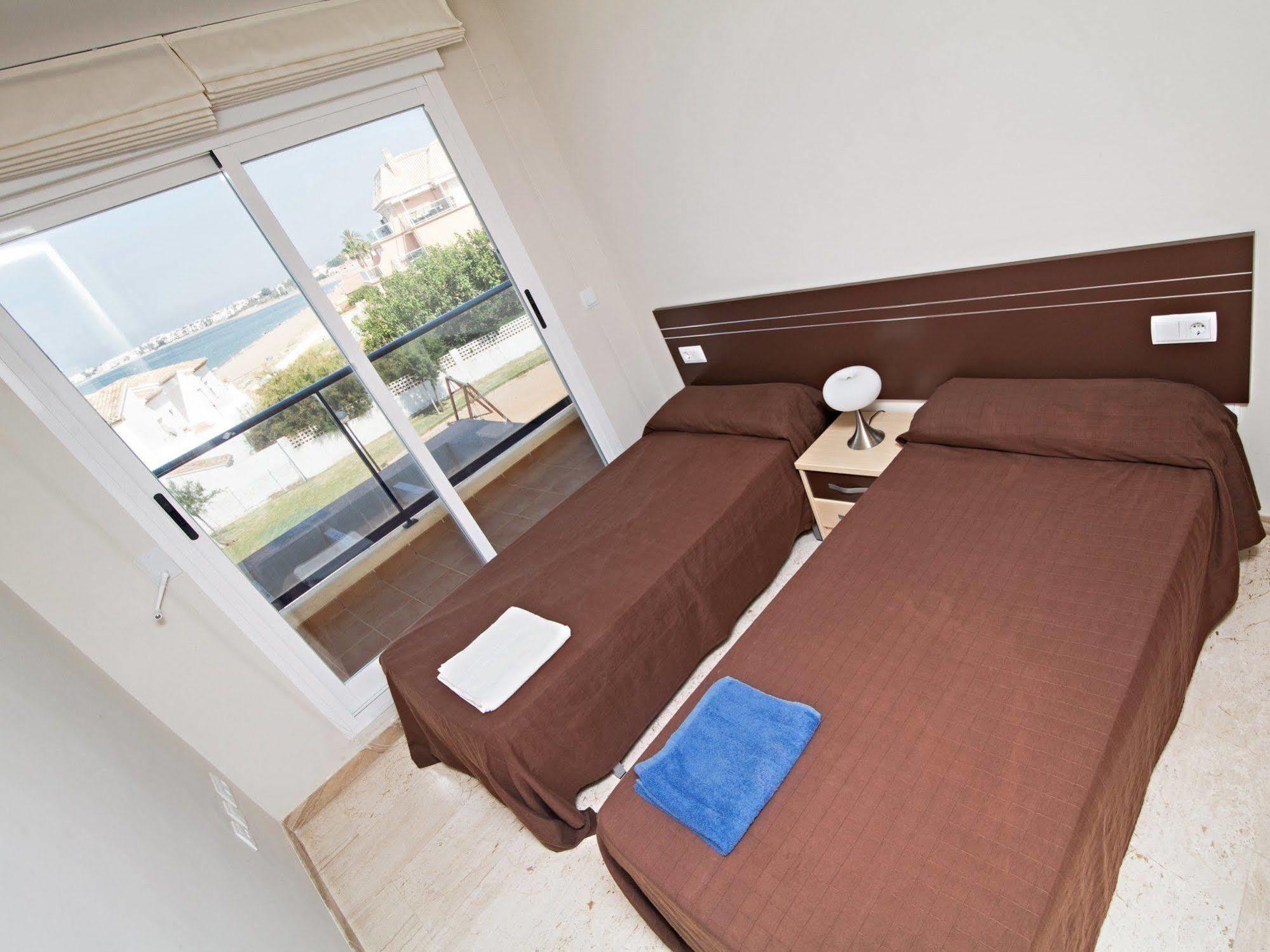Apartamentos Almadraba Vyb Дения Екстериор снимка