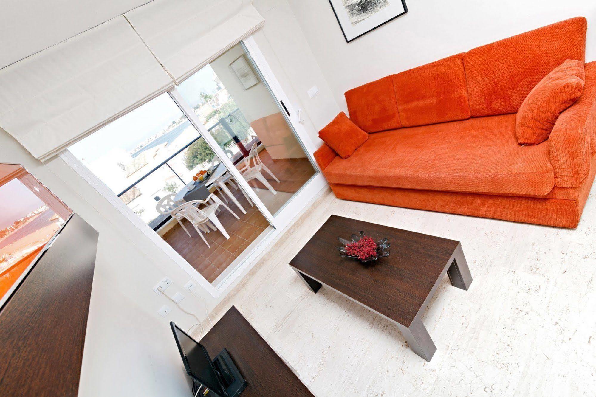 Apartamentos Almadraba Vyb Дения Екстериор снимка